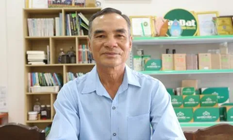 Rời nghề y về trồng 'lúa an toàn', lão nông miền Tây thu lãi tiền tỷ mỗi năm