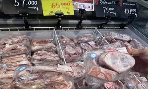 Thịt heo nhập khẩu bình quân 45.000 đồng/kg, người Việt vẫn chọn thịt 'nóng'