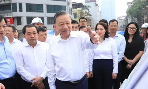 Tổng Bí thư, Chủ tịch nước Tô Lâm kiểm tra dự án đường vành đai 2,5 Hà Nội vừa thông xe