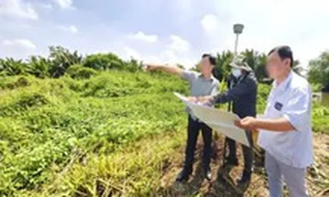 Muốn được cấp sổ hồng, bắt buộc phải có chữ ký giáp ranh của hàng xóm?