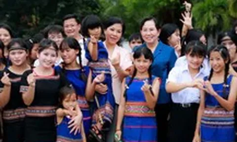 Vẽ thêm Mặt trời cho một 'mái nhà chung' ở Quảng Ngãi