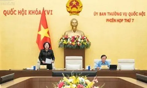 Ủy ban Thường vụ Quốc hội cho ý kiến về báo cáo kinh tế - xã hội