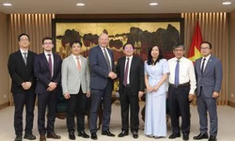 FPT cùng doanh nghiệp công nghệ lượng tử hàng đầu Pháp đề xuất đưa máy tính lượng tử về Việt Nam