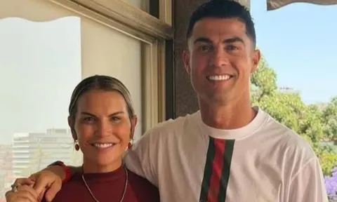 Chị gái Ronaldo tố em trai bị "bội bạc", khả năng CR7 trở lại đội tuyển bằng 0