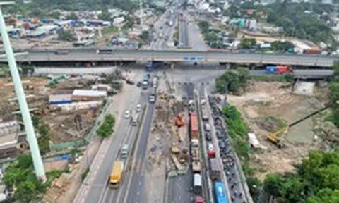 Mỗi dự án hạ tầng, TP.HCM phải trả lời 'mang lại giá trị gì cho người dân?'