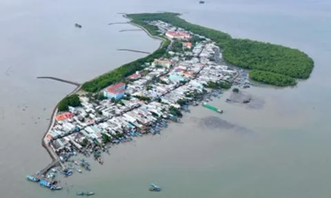 Vì sao xã đảo duy nhất của TPHCM vẫn chưa có cửa hàng xăng dầu?