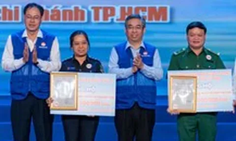 'Thành phố nghĩa tình - Kết nối yêu thương' tiếp nhận hơn 165,2 tỉ đồng chăm lo người nghèo