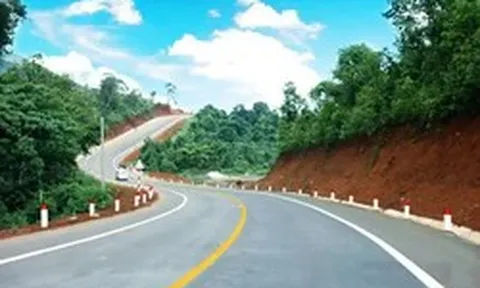 Sắp xong hơn 3.000 km đường Hồ Chí Minh từ Cao Bằng đến Cà Mau