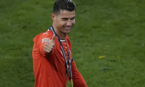 Ronaldo dùng thành tích xin giảm án, bị phạt nhẹ như không