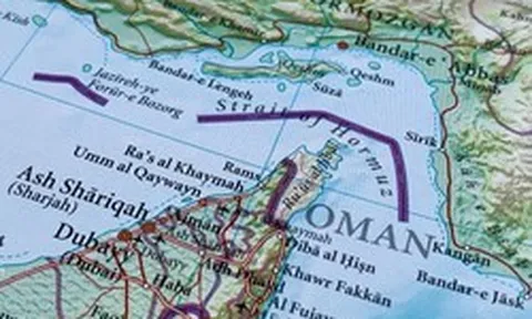 Tin buồn từ eo biển Hormuz
