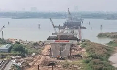 Hình hài cầu Thượng Cát sau một năm khởi công