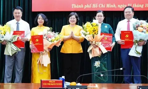 Thành ủy TP.HCM điều động, chỉ định nhiều cán bộ lãnh đạo phường
