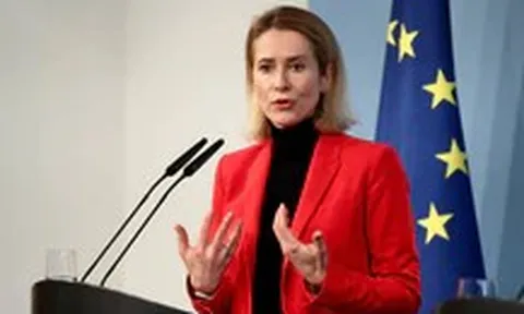 EU cáo buộc Mỹ gây sức ép buộc Ukraine đầu hàng