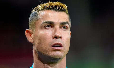 Bồ Đào Nha mất bộn tiền nếu Ronaldo treo giày