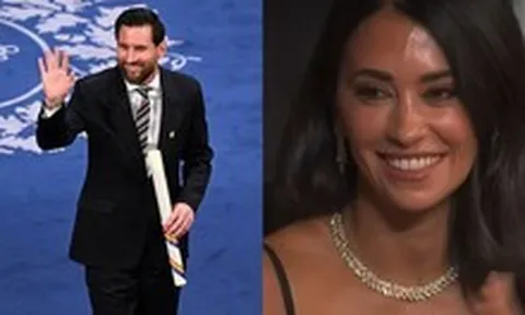 Vợ Messi xinh đẹp rạng rỡ, ánh mắt lộ rõ sự tự hào khi GOAT nhận giải thưởng Hoàng gia Tây Ban Nha