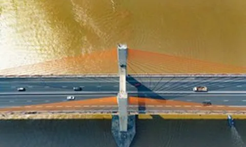 Tuyến cao tốc đắt nhất Việt Nam có siêu cầu dây văng với 800 tấn cáp, nằm cạnh đại đô thị rộng 6.200 ha, vốn 18 tỷ USD của tỷ phú Phạm Nhật Vượng
