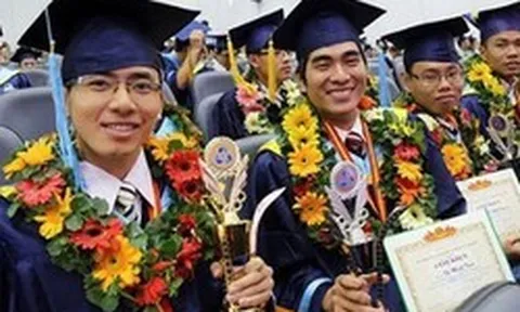 Bộ Nội vụ đề xuất miễn thuế thu nhập cá nhân 5 năm cho nhân tài