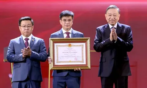 Tổng Bí thư, Chủ tịch nước Tô Lâm dự lễ kỷ niệm 50 năm thành lập Đại học Kinh tế TP.HCM