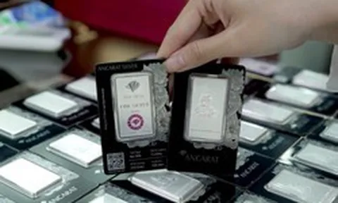 Giá bạc ngày 30/10 tại Ancarat, Sacombank, DOJI, Bảo Tín Mạnh Hải