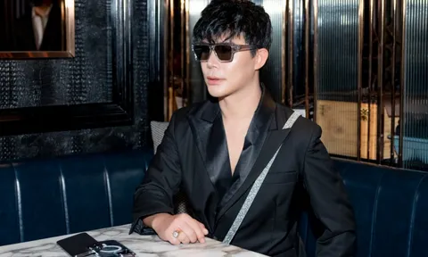 Nathan Lee “quẩy” hết cỡ cùng dàn mỹ nhân từ du thuyền riêng, máy bay tư nhân cho đến loạt địa điểm “có tiền cũng không thuê được”