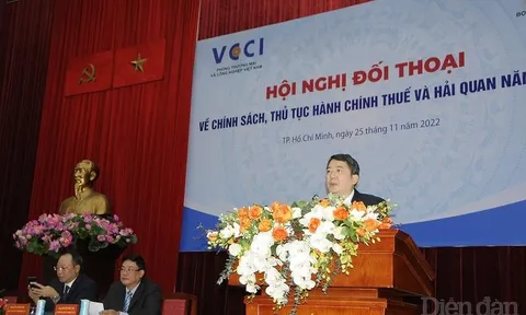 Nhiều vấn đề được kiến nghị tháo gỡ trong Hội nghị đối thoại về lĩnh vực thuế, hải quan năm 2022